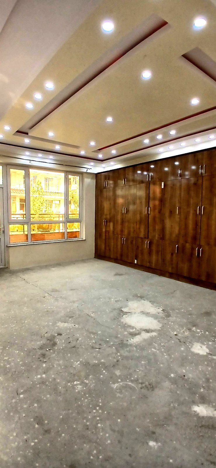 آپارتمان · ناحیه 4 · ۴ اتاق — آپارتمان کرایی